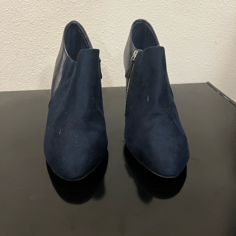 Elegant Navy Blue Women's Ankle Boots